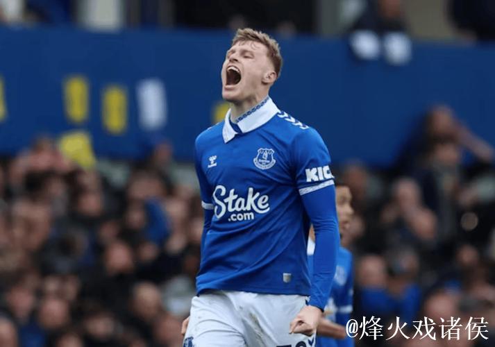 曼联回暖中隐忧暗藏 B席引沙特豪门关注 中场核心或投皇马 曼联回暖中隐忧暗藏 B席引沙特豪门关注 中场核心或投皇马